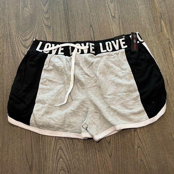 NWT Love Streak Womens Cotton Track Gym Shorts Size 3X - Picture 1 of 5
